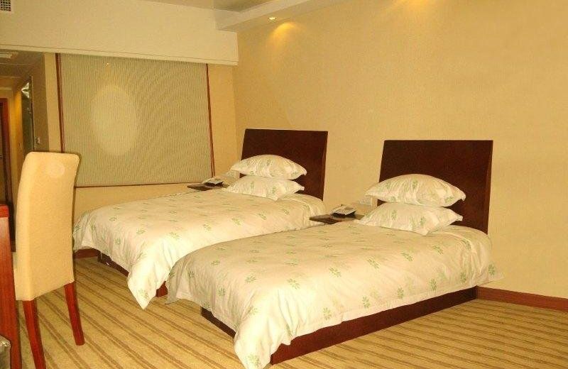 Kaihua Hotel