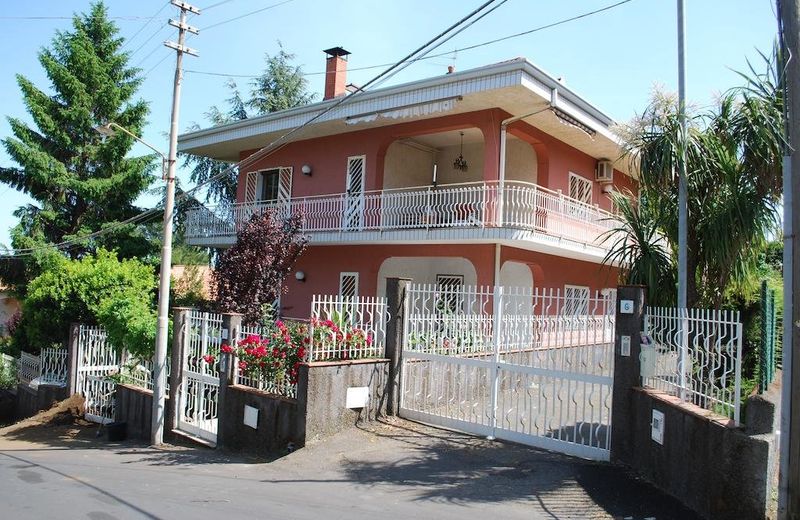 Etna Villa Del Sole
