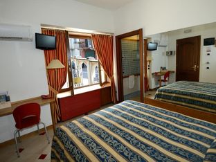 Hotel Image 1
