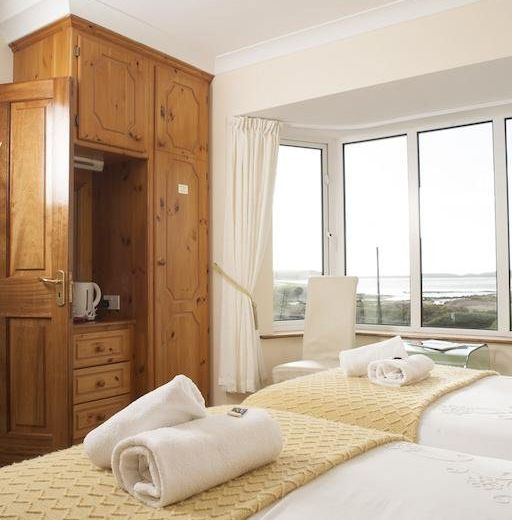 RUSHEEN BAY HOUSE