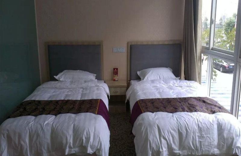 Jianyang Junyi Business Hotel