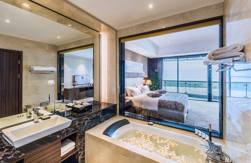 Grand Mercure Qingdao Airlines