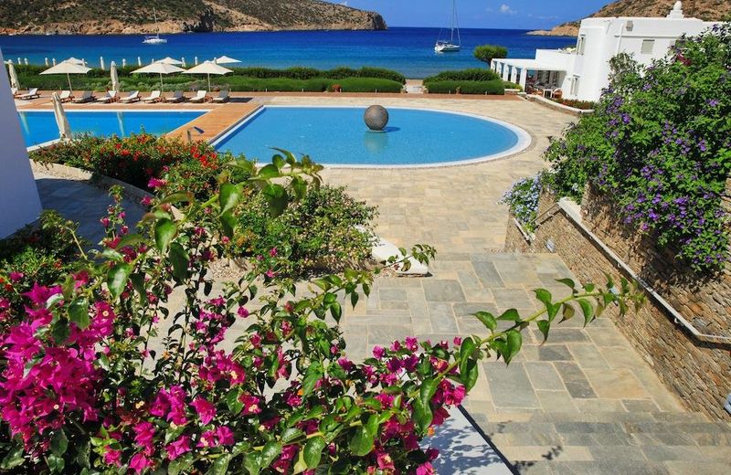 Elies Resorts