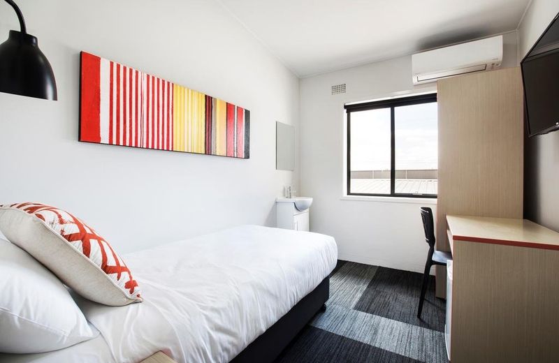 Villawood Hotel