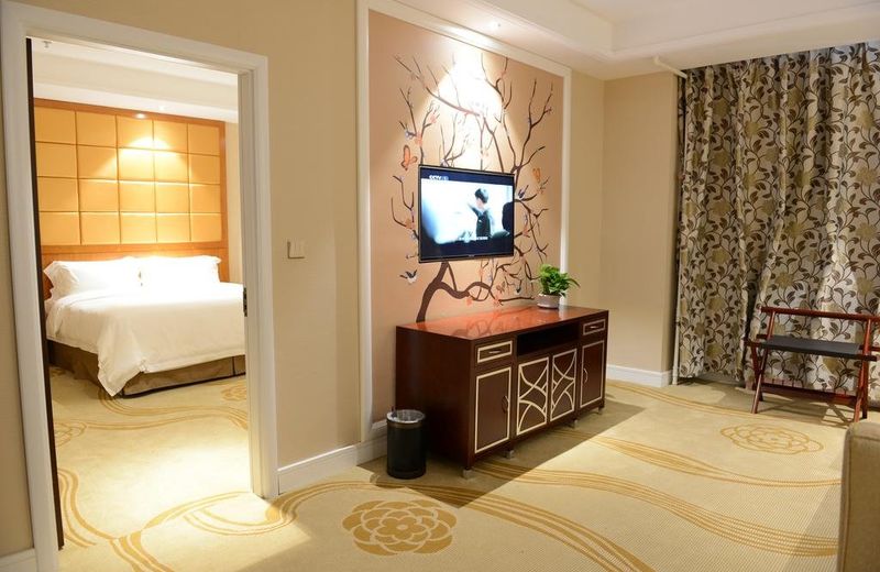 Hulunber Zhongcheng Holiday Hotel