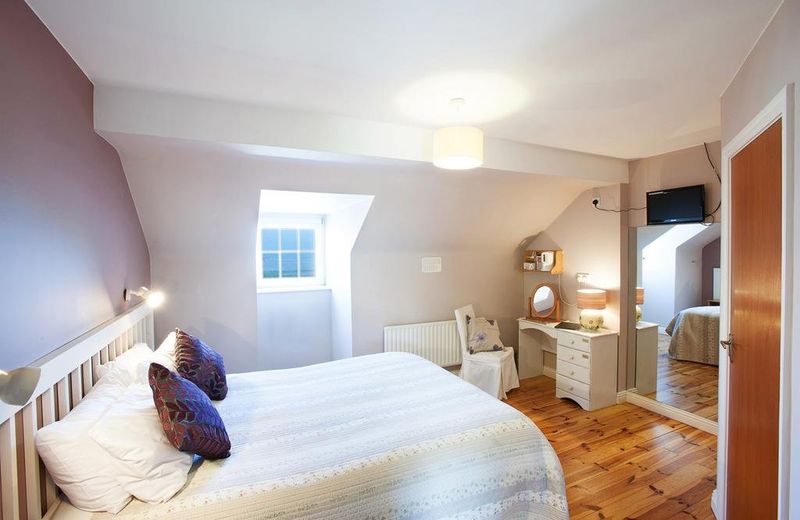 SEAVIEW GUESTHOUSE
