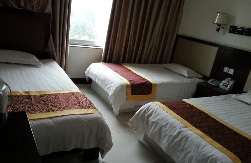 Shandong Binzhou Zouping Chunqiu Business Hotel