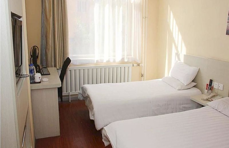 Hanting Hotel Dalian Railway Station