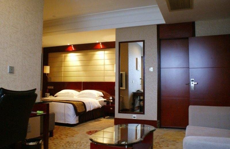 Treasure Palace Hotel