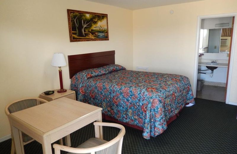 Townsman Motel