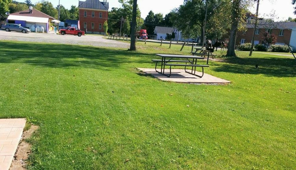 Outdoor Pictures 12
