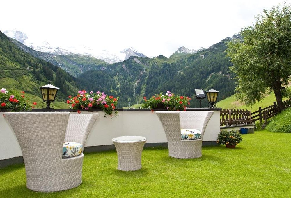 Outdoor Pictures 15