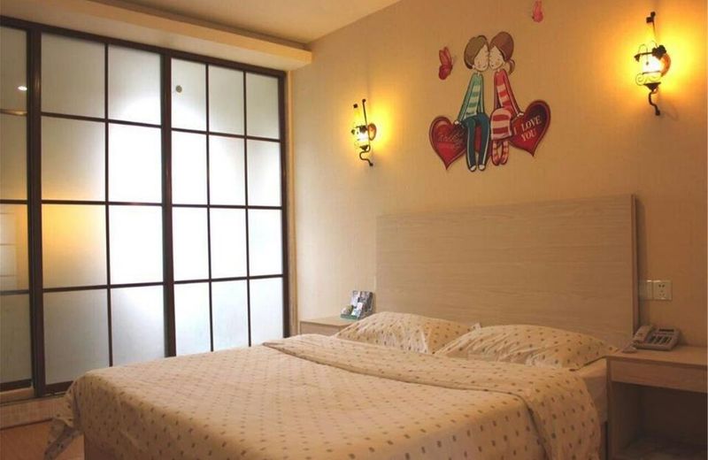 Fengfan Holiday Hotel