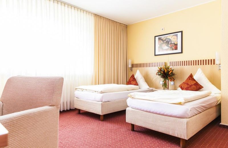 Bach Hotel