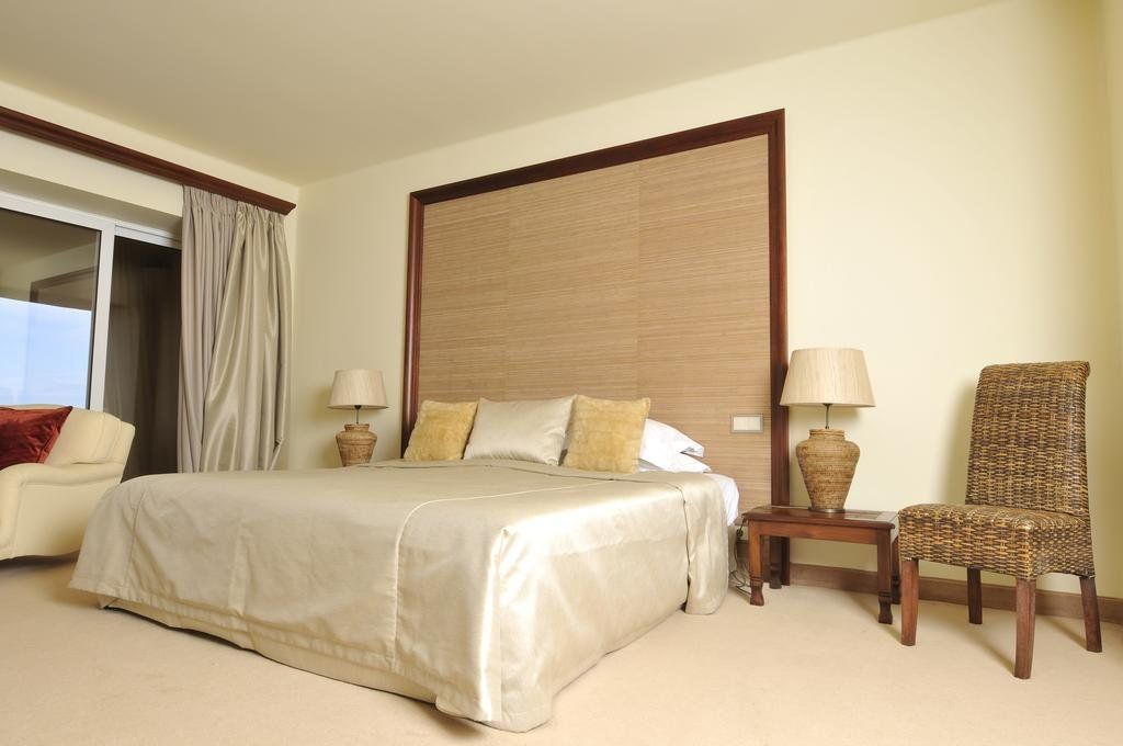 Vila Joya Home, Restaurant & Spa