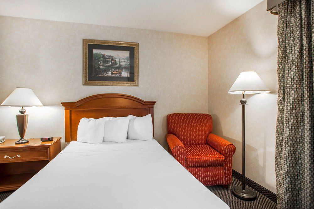 Quality Inn Edison - New Brunswick