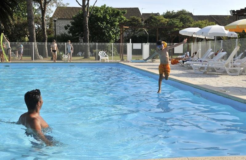 VVF "Le Parc des Salines" Sigean