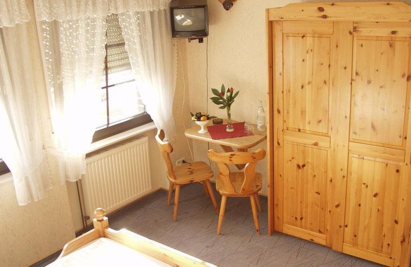 Hotel-Restaurant-Pfaelzer-Stuben