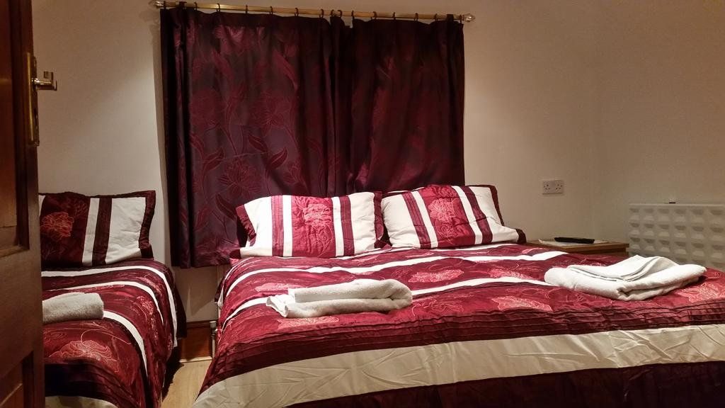 Anand Lodge