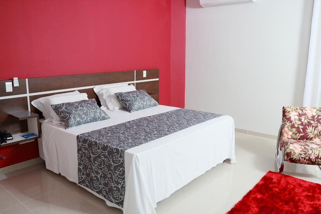 Hotel e Locadora Vizon