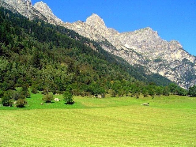 Outdoor Pictures 21
