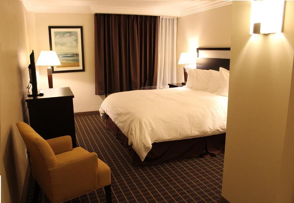 Alhambra Hotel