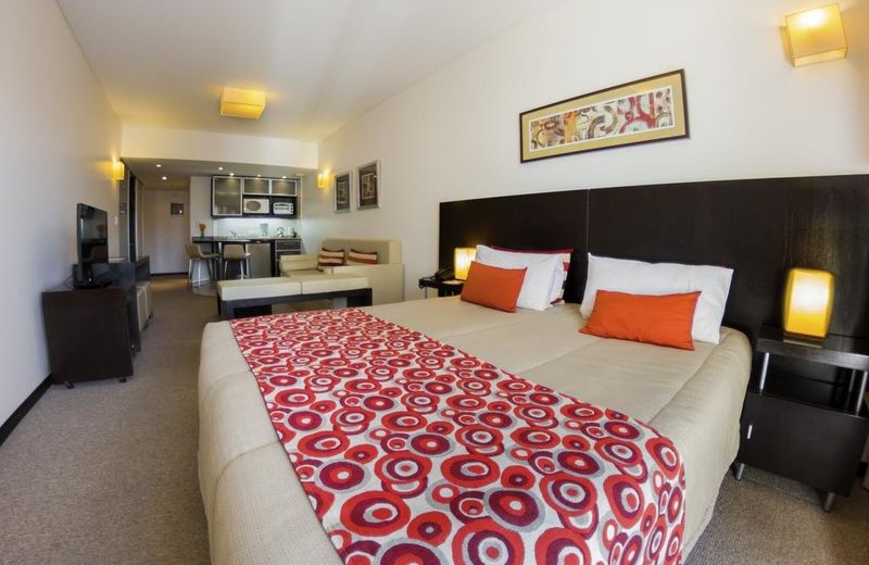 ESPACIA SUITES.