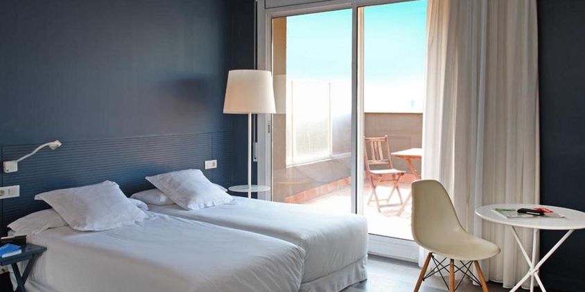Hotel Hotel Chic Basic Ramblas Barcelona Barcelona Booking And Prices Hotellook