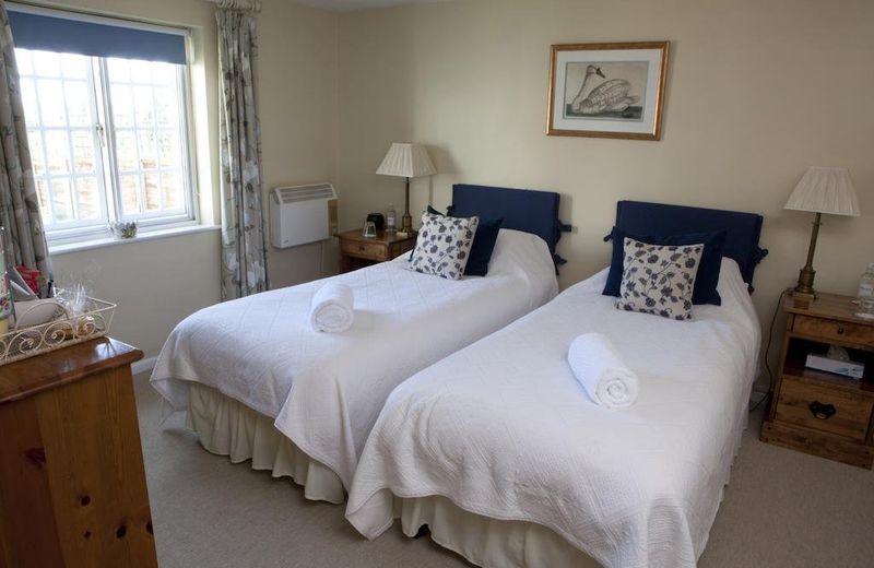 Yalbury Cottage