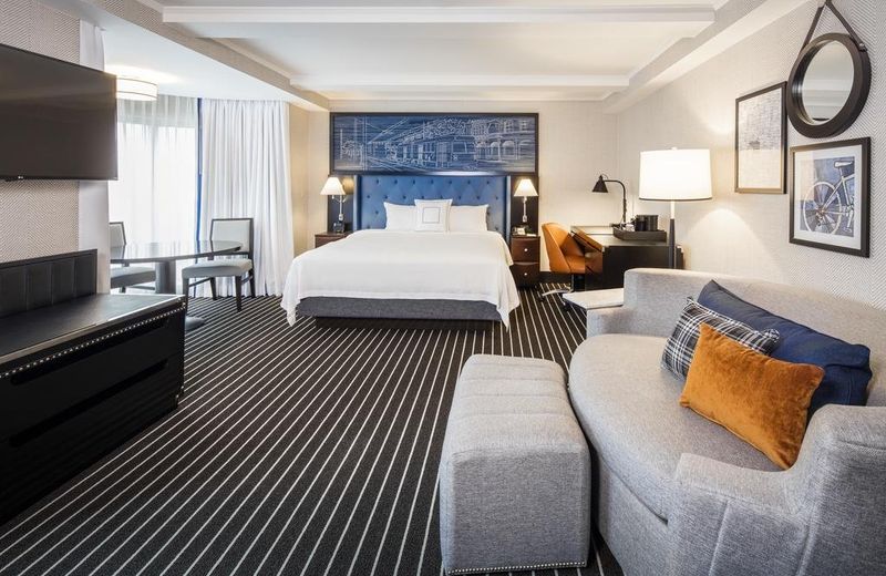 Courtyard by Marriott Boston Brookline