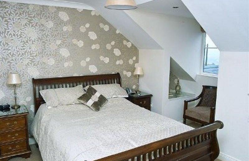 Rivermount House