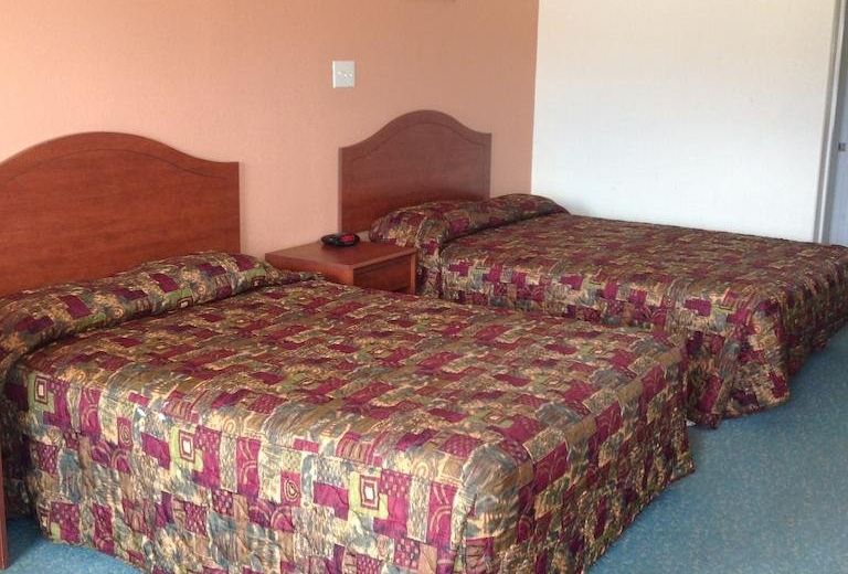 Scottish Inn Angleton