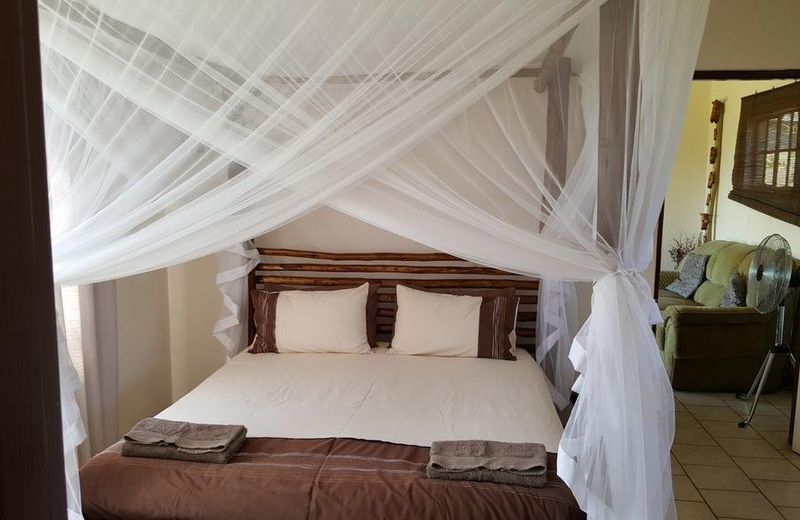 Muweti Bush Lodge