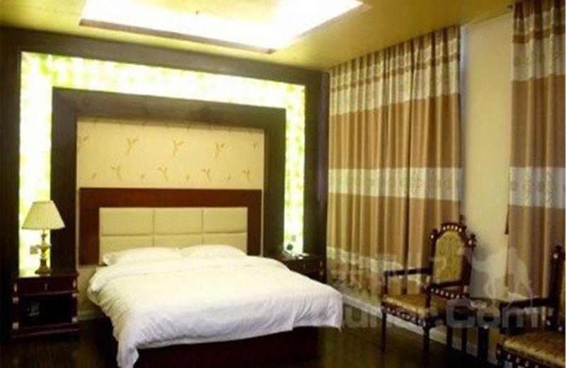 Baoying Business Hotel Shunde