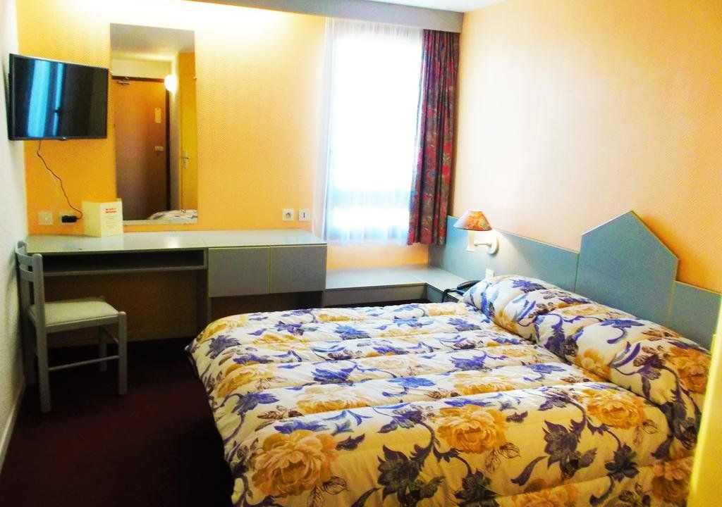 Brit Hotel Essentiel Moulins Avermes