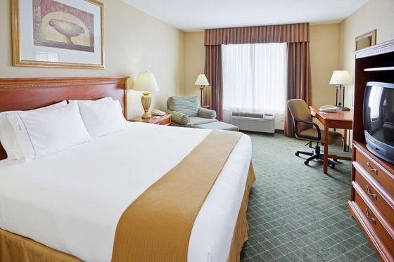 Holiday Inn Express & Suites Peekskill-Lower Hudson Valley, an IHG Hotel