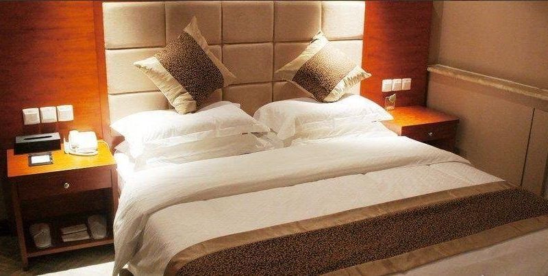 Dongtai Hotel