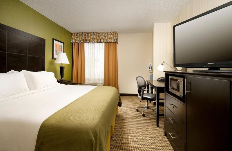 Holiday Inn Express - Waldorf, an IHG Hotel