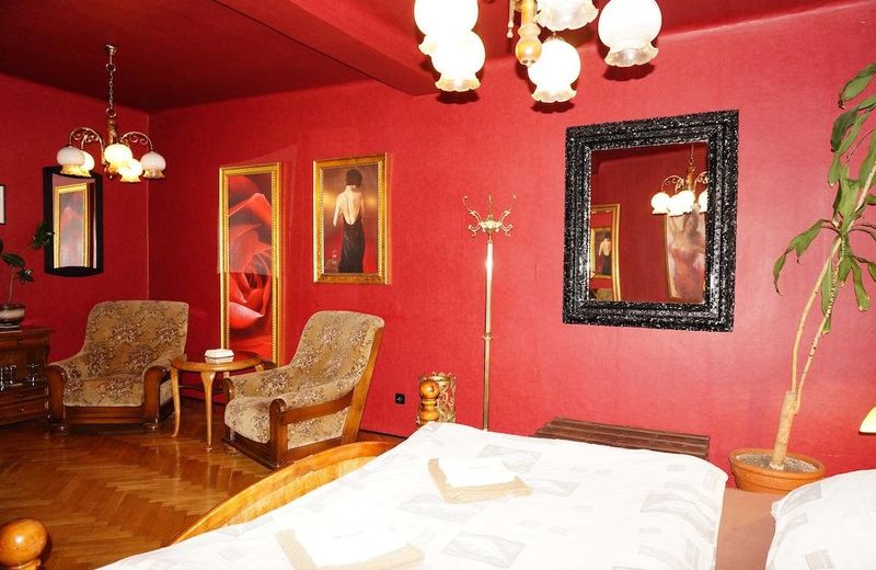 Hotel Cade