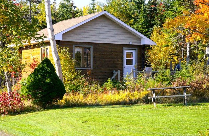 Broadwater Inn & Cottages