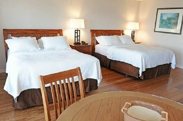 Little Sur Inn