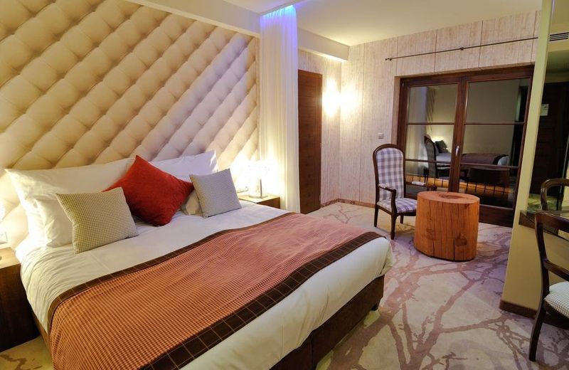 Hotel Cascade Resort & Spa