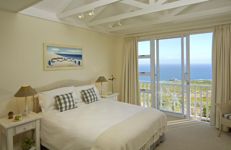 Lodge 64 Pinnacle Point
