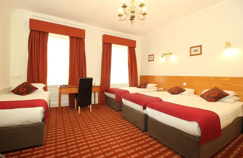 Castle Hotel