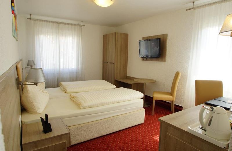Airport Hotel Filder Post