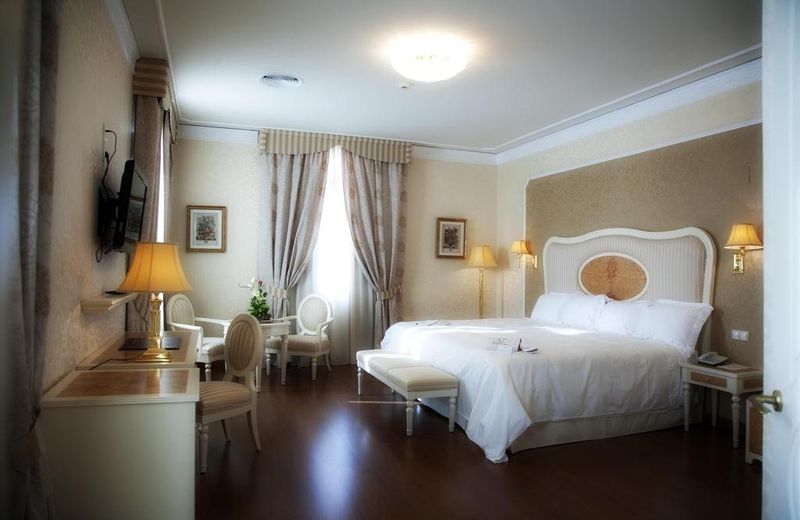 Hotel Santa Isabel