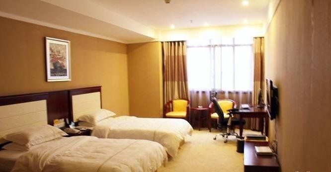 Laifeng Dihao Business Hotel