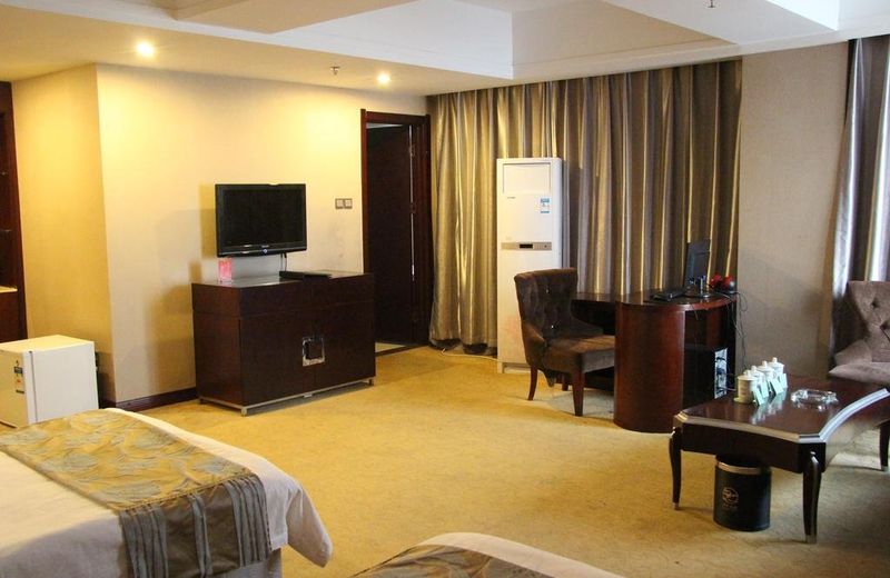 Zhongmou Hotel