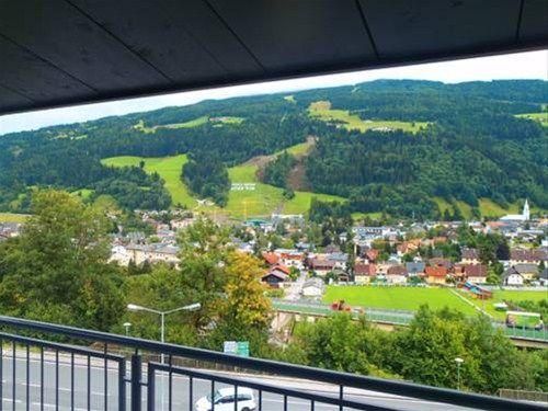 Outdoor Pictures 9