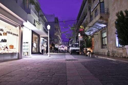 Royal Aparthotel City Centre